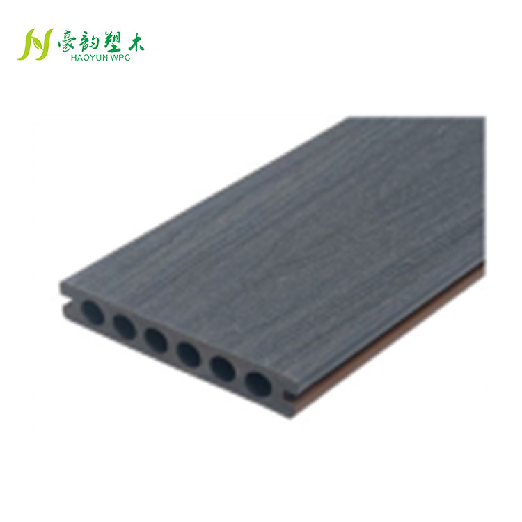 Platelage en coextrusion bicolore